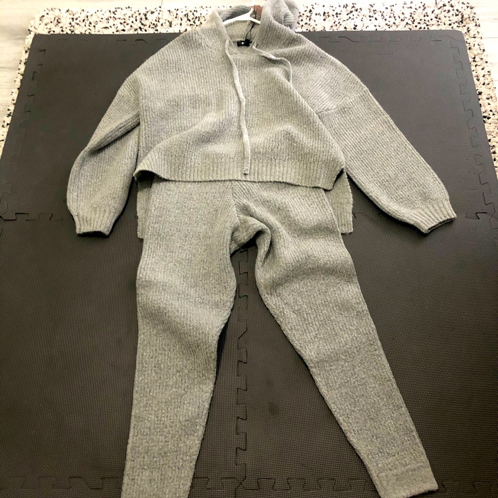 Knitted tracksuit